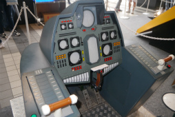 画像集 No.010のサムネイル画像 / 「ガンダムバーサスまつりin秋葉原」レポート。新旧プロデューサーが歴代シリーズ作品にまつわるトークを展開