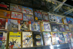 画像集 No.018のサムネイル画像 / 「ガンダムバーサスまつりin秋葉原」レポート。新旧プロデューサーが歴代シリーズ作品にまつわるトークを展開