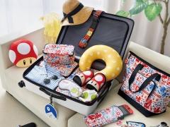「スーパーマリオ」をモチーフにしたトラベルグッズが今夏発売。スーパーキノコ型のネックピローやヨッシーデザインのアイマスクなど全16種類