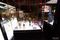 画像集 No.004のサムネイル画像 / 「ドラゴンボール ファイターズ」の最強プレイヤーが集結。第31回 東京国際映画祭にて行なわれた招待制トーナメント大会“超（スーパー）マッチ”レポート