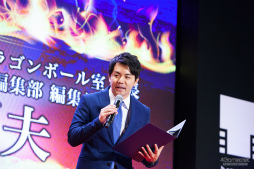 画像集 No.008のサムネイル画像 / 「ドラゴンボール ファイターズ」の最強プレイヤーが集結。第31回 東京国際映画祭にて行なわれた招待制トーナメント大会“超（スーパー）マッチ”レポート