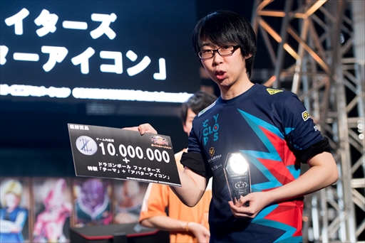 画像集 No.002のサムネイル画像 / ［EVO2018］「ドラゴンボール ファイターズ」決勝は日本時間6日8：00にスタート。優勝候補筆頭のGO1選手に試合への意気込みを聞いた