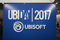 画像集 No.001のサムネイル画像 / 「UBIDAY2017」をレポート。タチャンカの等身大電動フィギュアが手を振り，コスプレコンテストが行われ，新規タイトルが発表された