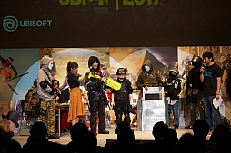 画像集 No.006のサムネイル画像 / 「UBIDAY2017」をレポート。タチャンカの等身大電動フィギュアが手を振り，コスプレコンテストが行われ，新規タイトルが発表された
