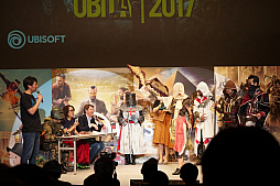 画像集 No.010のサムネイル画像 / 「UBIDAY2017」をレポート。タチャンカの等身大電動フィギュアが手を振り，コスプレコンテストが行われ，新規タイトルが発表された