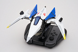 画像集 No.036のサムネイル画像 / 現実のフィギュアとリンクする意欲作「スターリンク バトル・フォー・アトラス」。機体を弄る楽しさと,不思議なプレイ感がステキ