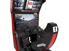 「SEGA World Drivers Championship」の第3回テスト走行会(ロケテスト)が,都内のゲームセンター3店舗で本日スタート