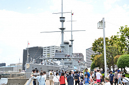 画像集 No.036のサムネイル画像 / いざ！ 横須賀鎮守府へ。「WoWS×アズレン」コラボイベント「三笠大先輩の横須賀散策」スタンプラリーをレポート