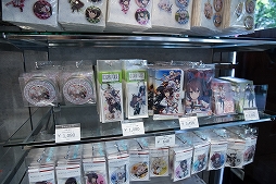 画像集 No.038のサムネイル画像 / 「刀使ノ巫女」SQUARE ENIX CAFEとのコラボ内容をレポート。フードやドリンクのほか，貴重な資料展示も