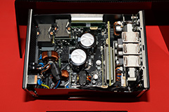 PC用電源ユニットはついに出力1600Wに突入。12VHPWR&ATX 3.0対応電源をXPGが披露。小型ファン付きのPCIe 5.0対応SSDにも注目だ