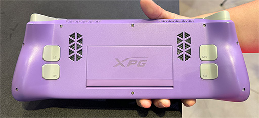 画像集 No.007のサムネイル画像 / ADATAが開発中の携帯型ゲームPC「XPG Nia」は，新型メモリ「LPCAMM2」採用でメモリをユーザーが交換できる