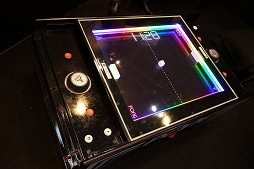 画像集 No.003のサムネイル画像 / ［JAEPO2018］エレメカになった「PONG」プレイレポート。見た目はアナログながら1人プレイも可能に