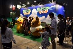 画像集 No.016のサムネイル画像 / 任天堂のゲーム大会イベント「Nintendo Live 2018」が本日開幕。当日参加が可能な対戦企画や新作体験会などのイベント情報を現地からお届け