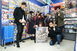 画像集 No.028のサムネイル画像 / 「GOD EATER 3」発売記念イベントレポート。OPテーマ「stereo future」を歌うBiSHが登場し,開発陣とトークを展開した