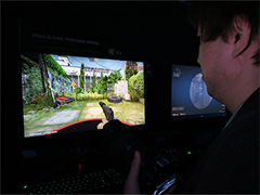 なぜかゲームがうまくなる? NVIDIAブースでウワサの360Hzディスプレイを体験