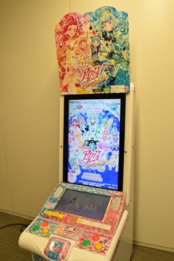 画像集 No.032のサムネイル画像 / 「アイカツフレンズ!」でトップアイドルを目指す! 新しく始める人に向けてゲームの遊び方や関連ショップを紹介します