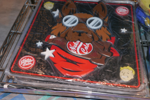 画像ギャラリー No.033のサムネイル画像 / 「Fallout」の世界を楽しめるコラボカフェが東京・大阪・仙台・札幌でスタート。リアル「ヌカ・コーラ」も堪能できた内覧会をレポート