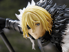 「ファイアーエムブレム 風花雪月」5年後の姿のキャラクターたちのグッズを発売予定。ディミトリのスケールフィギュアなど