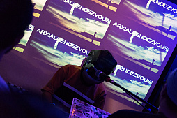 画像集 No.022のサムネイル画像 / 「イルベロS」「乱反射のサンギス」が発表。RS34のDJイベント「ARXIAL RENDEZVOUS 3」をレポート