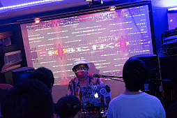 画像集 No.037のサムネイル画像 / 「イルベロS」「乱反射のサンギス」が発表。RS34のDJイベント「ARXIAL RENDEZVOUS 3」をレポート