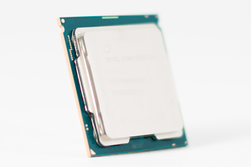 画像集 No.002のサムネイル画像 / 「Core i9-9900K」再テスト結果報告。定格のTDP 95Wで動作させると「ゲーム用の最速CPU」は何が変わるか？