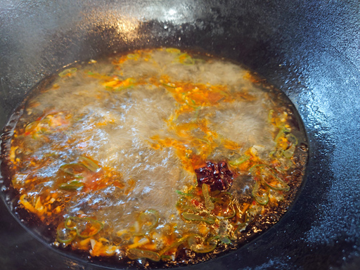 画像集#006のサムネイル/俺のコラボカフェ:Menu 038 「食用系少女2」に新登場の「牛肉麺」は,マニア必見の注目メニュー