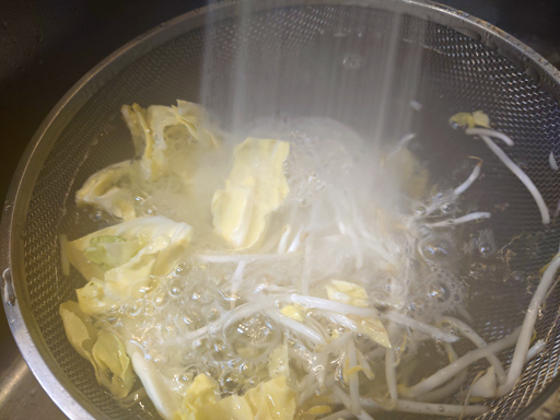 画像集#004のサムネイル/俺のコラボカフェ:Menu 039 「ウマ娘 プリティーダービー」に登場する“ファインモーションがたどり着いたラーメン”を考察