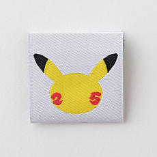 画像集#015のサムネイル/「ポケモンシャツ」のポロシャツがリニューアル。刺繍に21種のポケモンを追加し特製のモンスターボールボタンも