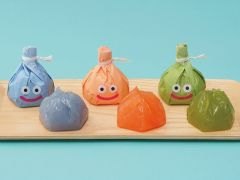 「ドラゴンクエストウォーク」のリアルおみやげプロジェクト第4弾“スライムういろう”が3月12日に発売