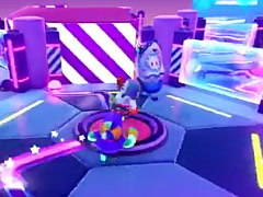 「Fall Guys」シーズン4では7種のステージが実装へ。その一つ“Skyline Stumble”の雰囲気が分かるティザー映像が公開