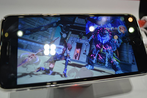 画像集 No.007のサムネイル画像 / ［G-Star 2019］「Seven Knights Revolution」プレイレポート。派手でオーバーなアクションにより，動かしていて気持ちがいい