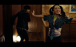 画像集#003のサムネイル/「Death Come True」のティザームービー第2弾が公開。新たに森崎ウィンさん，梶 裕貴さん，山本千尋さん，佐藤二朗さんが登場
