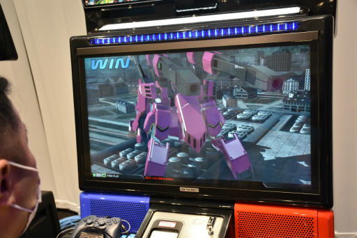 画像集#007のサムネイル/「機動戦士ガンダム エクストリームバーサス2 クロスブースト」試遊レポート&インタビュー。仲間と連携する“EXバーストクロス”で勝利をつかめ!