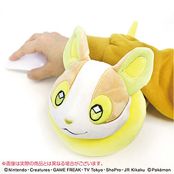 画像集#005のサムネイル/ラプラスとワンパチの「ポケットモンスター もふもふ★うでまくら」,ヴィレッジヴァンガードオンラインストアで予約を受付中