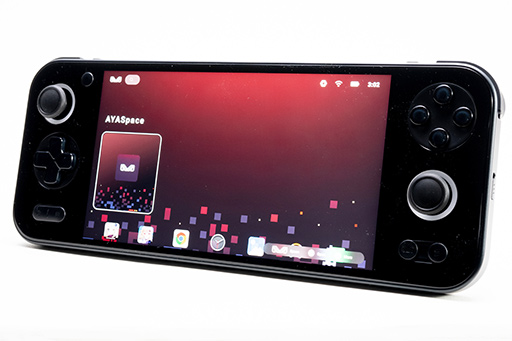 画像集 No.002のサムネイル画像 / 約350gと薄型軽量な最強Androidゲーム機？　「AYANEO Pocket S」の魅力に迫る【レビュー】