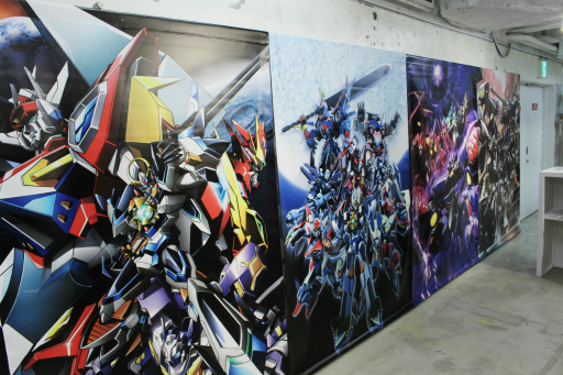 画像集#003のサムネイル/「スーパーロボット大戦OG展」が本日より開催。シリーズで活躍したオリジナルキャラクターたちの設定資料やイラストなどが一堂に会する