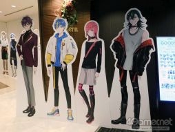 画像集#005のサムネイル/アフタヌーンティーで「テクノロイド」の世界を満喫! サンシャインシティプリンスホテルとコラボした「ユニゾンカフェ」内覧会の様子をお届け