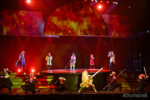 画像ギャラリー No.011のサムネイル画像 / 舞台「幻想水滸伝-門の紋章戦争篇-」ゲネプロレポート。多くの別れを経て成長する“ぼっちゃん”の物語が色鮮やかに蘇る