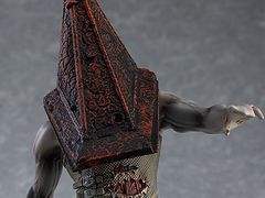 飾りやすいサイズになった▲さま。「SILENT HILL 2」の人気クリーチャー「レッドピラミッドシング」が全高17cmのフィギュアに