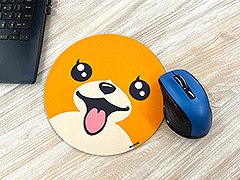 カプとれ限定の「ゴースト トリック」プライズが6月30日に登場。ポメラニアンのミサイルをデザインしたマウスパッドなど全3アイテムを用意