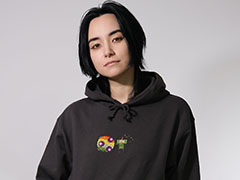 TORCH TORCH×「塊魂」コラボアイテムの一般販売が本日スタート。パーカーとキャップ2点の合計3アイテムをラインナップ