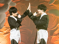 アニメ化も発表に。「華Doll*-Behind The Frame-Anthos* Stage Event 2023」では,お揃いの衣装を着たキャストがライブと朗読劇を披露