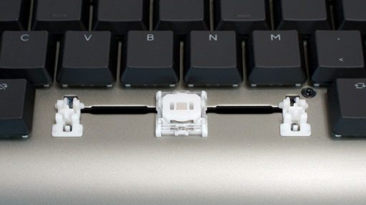 画像ギャラリー No.021のサムネイル画像 / 日本のモノづくりの意地を感じる純国産ラピトリ対応キーボード「ZENAIM KEYBOARD 2 TKL JIS」は,一言で言って「気に入った」