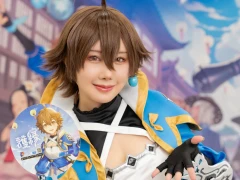 「護縁」ブースにユッシ・ユキに扮したコスプレイヤーが登場。プロカメラマンによる撮影サービスも行われた“Ultra acosta!”レポート