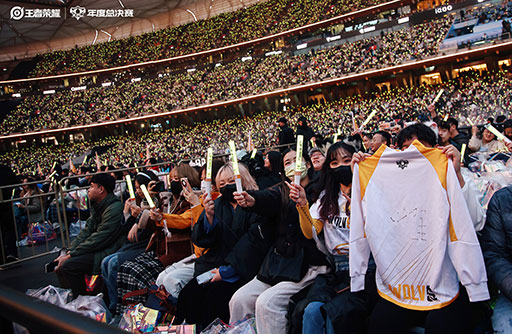 画像ギャラリー No.033のサムネイル画像 / 来場者数6万2196人はeスポーツ大会のギネス記録!? 北京国家体育場で行われた「Honor of Kings」のプロリーグ「KPL」決勝戦レポートをお届け