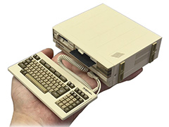 往年の名機の復刻版小型ゲーム機「PasocomMini PC-8801 mkII SR」は2025年春に発売!