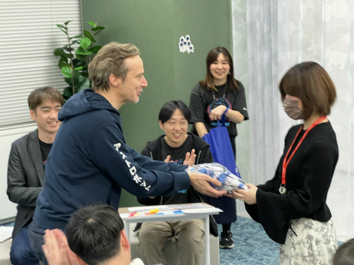画像集 No.026のサムネイル画像 / 「アストロボット」制作スタジオTeam ASOBIのファンミーティングをレポート。ここだけでしか聞けないトークや貴重な資料を楽しめる,和やかな時間が流れていた