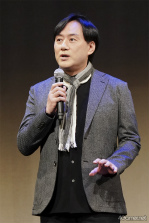 画像集 No.010のサムネイル画像 / 30周年に生まれた，新たな形の「かまいたちの夜」。原作 我孫子武丸氏とノサカラボがおくる「かまいたちの夜 ～THE LIVE～」ゲネプロレポート