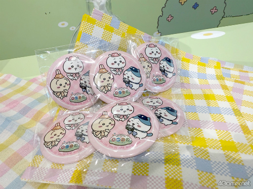 画像ギャラリー No.008のサムネイル画像 / ちいぽけバルーン&缶バッジをゲットしよう! 「ちいかわぽけっと」初のポップアップイベント,東京&大阪にて開催中