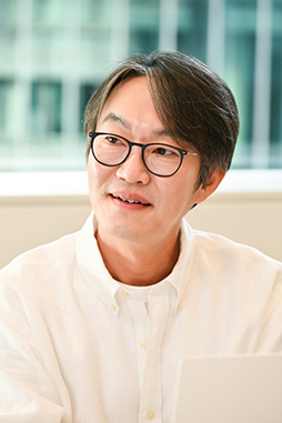 ꡼ No.004Υͥ / Υ󥿥ӥ塼ϡ֥ޥӥΥХפԥӥ롤οա֤ɤ줿פǤϤʤơ֤ɤ줿פǽŪ˽Ż뤹롤ͥĹά